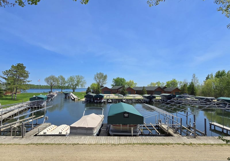 5882 Lakeshore Ln NW, Cass Lake, MN 56633
