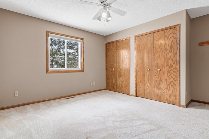120 Ruth St N #1, Saint Paul, MN 55119
