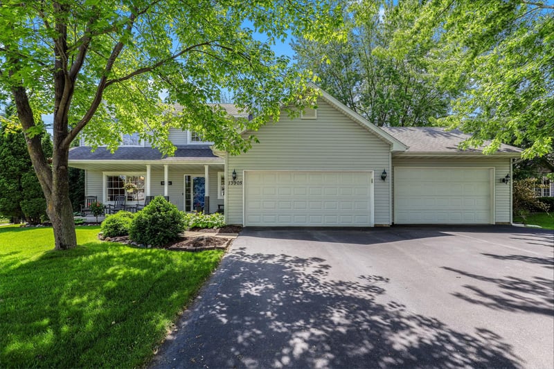 13905 W Virginia Ave, Savage, MN 55378