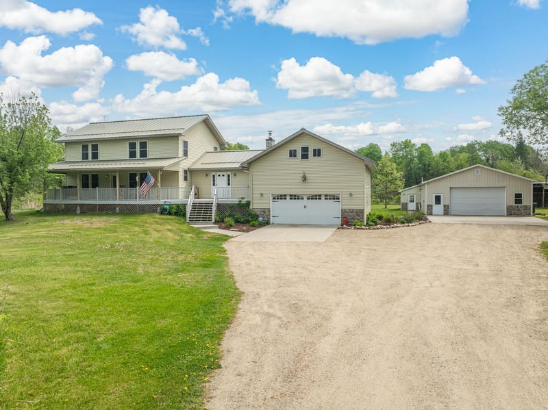 20190 Happy Hollow Rd, Grand Rapids, MN 55744
