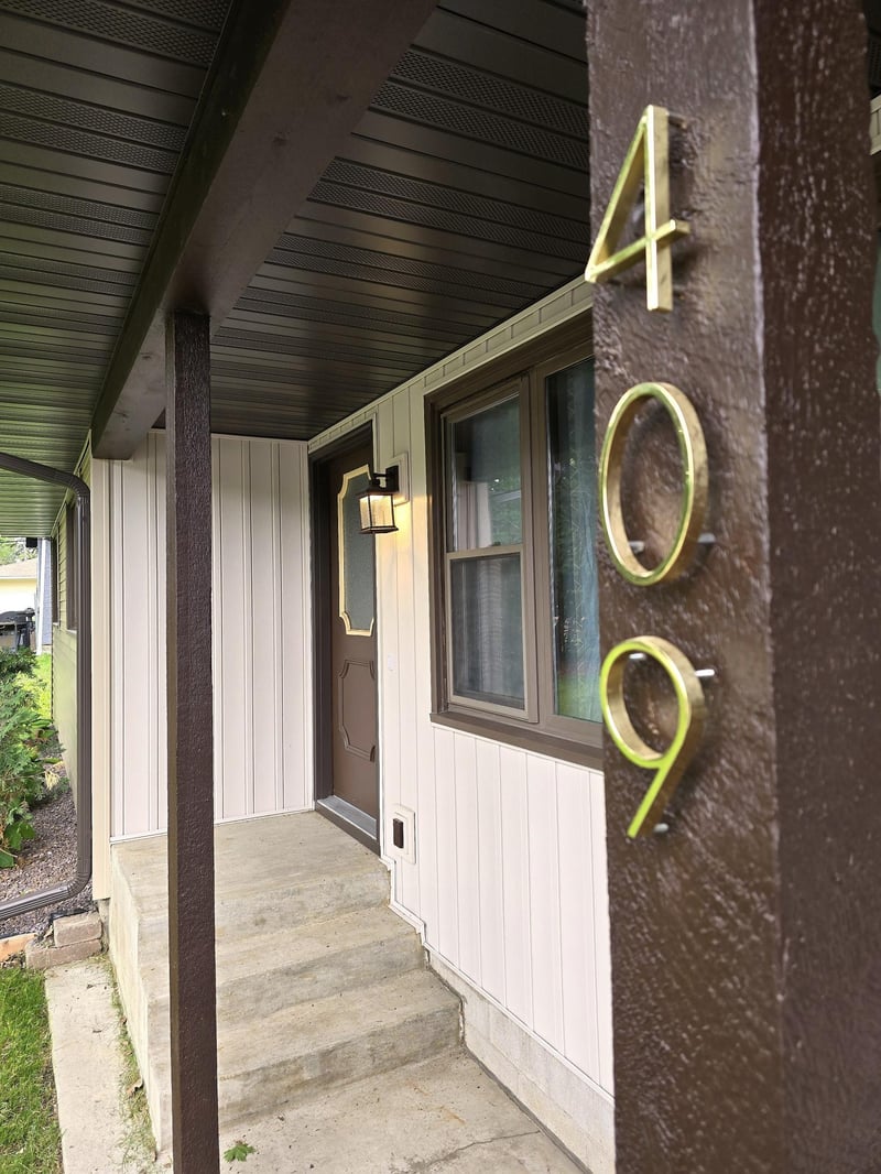 409 Main St S, Saint Michael, MN 55376