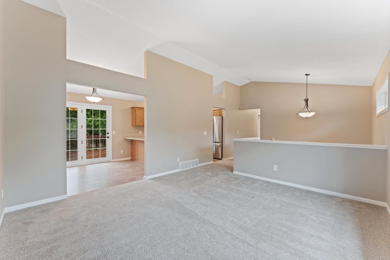 18826 Embers Ave, Farmington, MN 55024