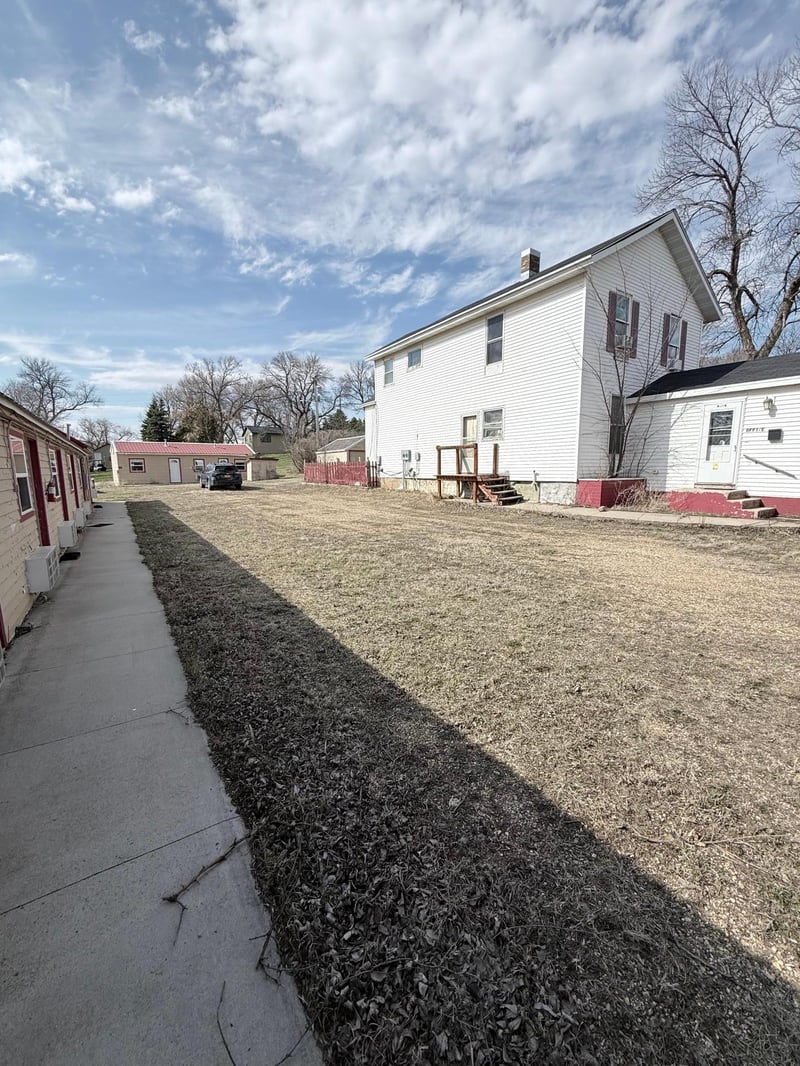 605 Us Hghwy 75, Lake Benton, MN 56149