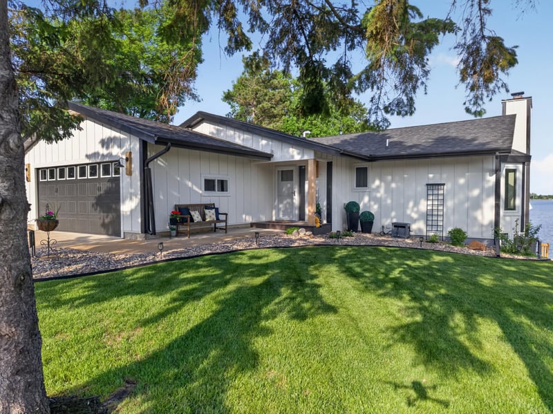 43592 W Paul Lake Dr, Perham, MN 56573