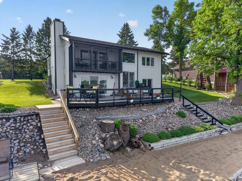 43592 W Paul Lake Dr, Perham, MN 56573