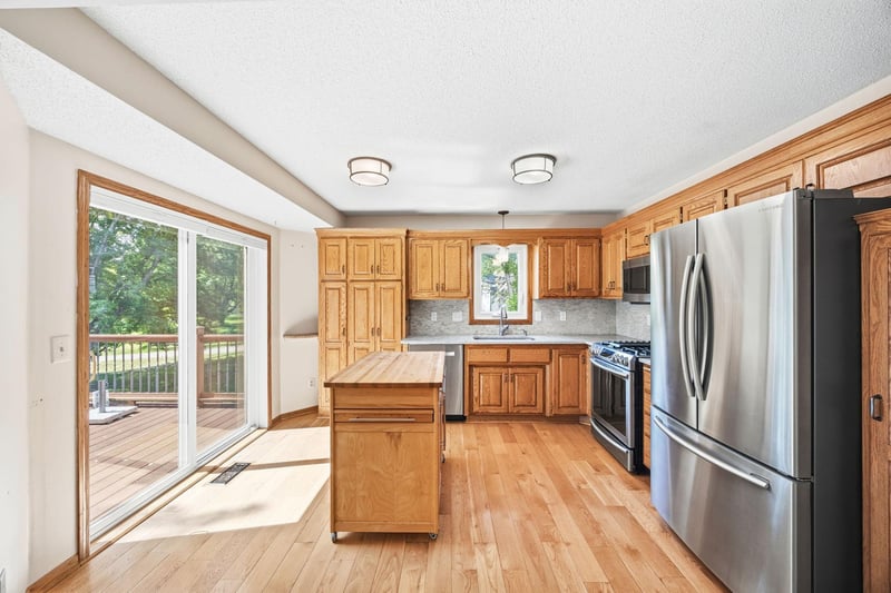 3854 123rd Ave NW, Coon Rapids, MN 55433
