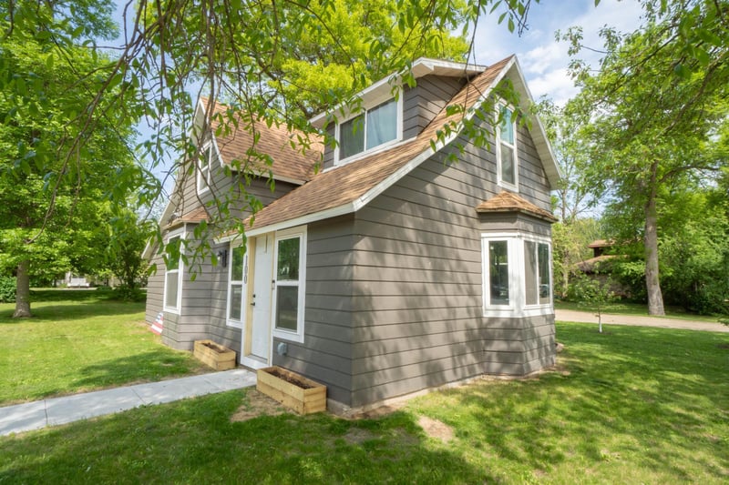 100 N Broadway, New York Mills, MN 56567