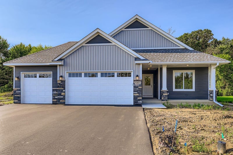 6363 Goodwin Ln, Wyoming, MN 55092