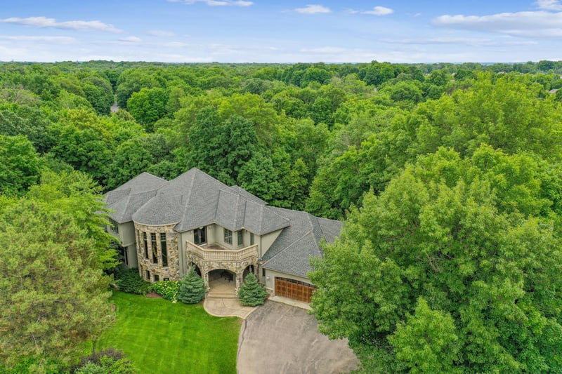 18844 Bearpath Trl, Eden Prairie, MN 55347