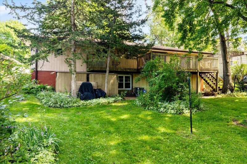 3511 Hilltop St, White Bear Lake, MN 55110
