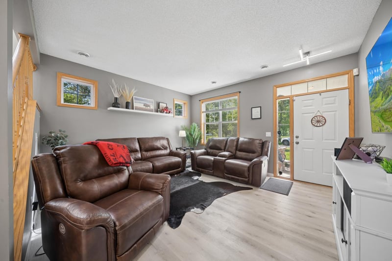 1564 Independence Dr #706, Northfield, MN 55057