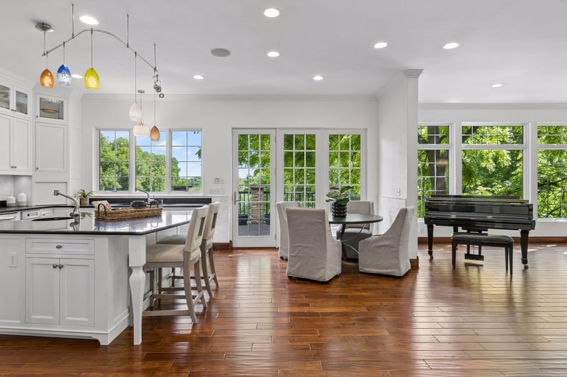 17809 W 62nd St, Eden Prairie, MN 55346