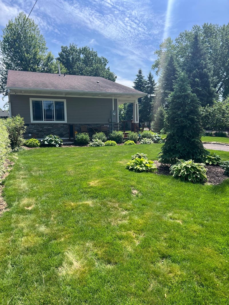 3929 Fordham Dr NE, Saint Anthony, MN 55421