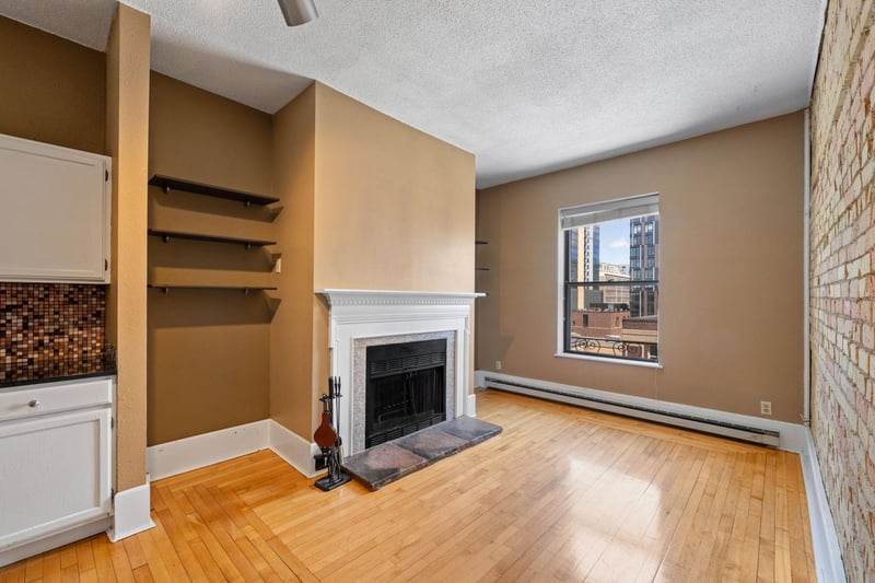 609 S 9th St #8, Minneapolis, MN 55404