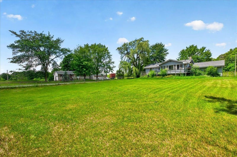 2060 Swedish Dr NE, Ham Lake, MN 55304