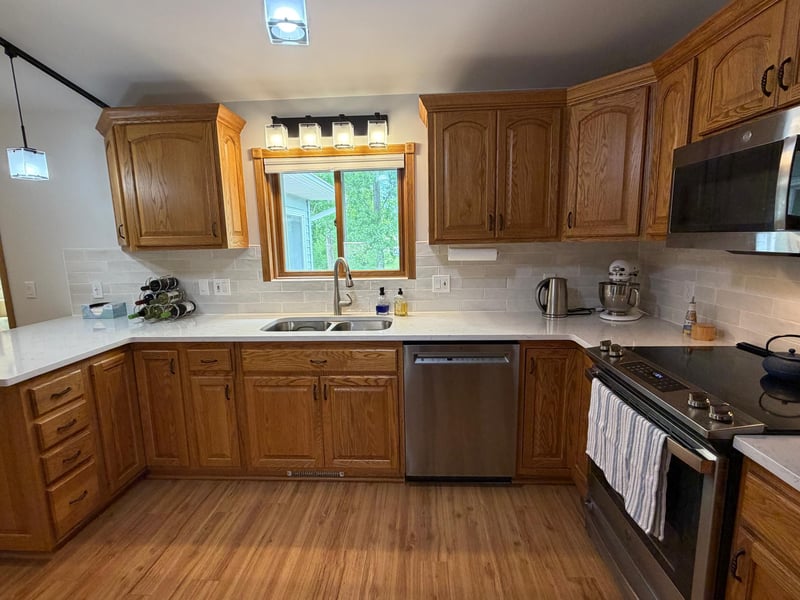 716 Main Ave S, Roseau, MN 56751
