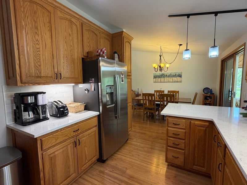 716 Main Ave S, Roseau, MN 56751