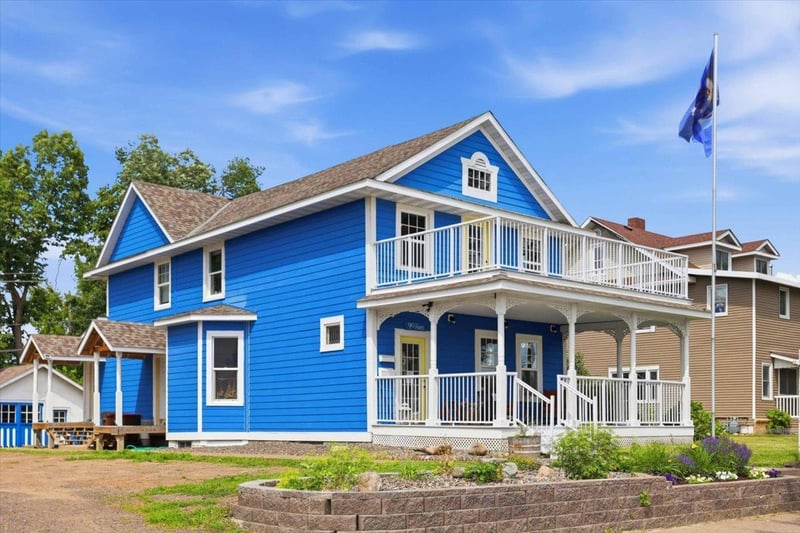 90 Maple Avenue E, Mora, MN 55051