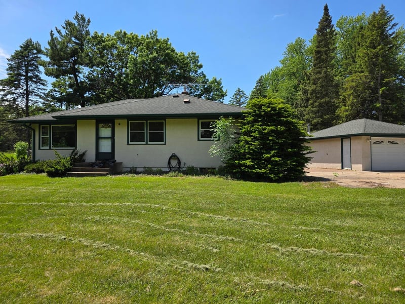 1980 58th St E, Inver Grove Heights, MN 55077