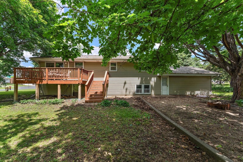 9311 47th Ave N, New Hope, MN 55428