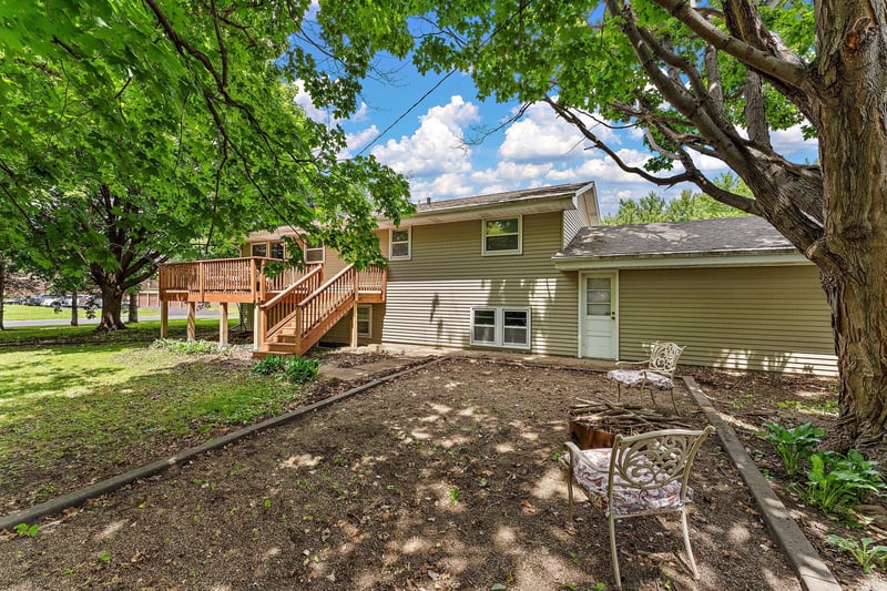 9311 47th Ave N, New Hope, MN 55428