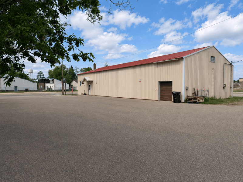 114 Aspen Ave SE, Menahga, MN 56464