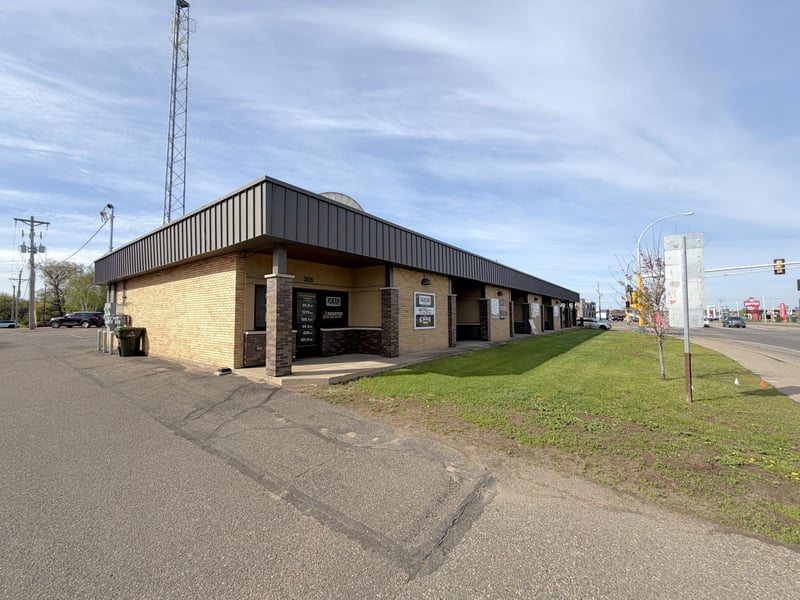 305 W Washington St, Brainerd, MN 56401