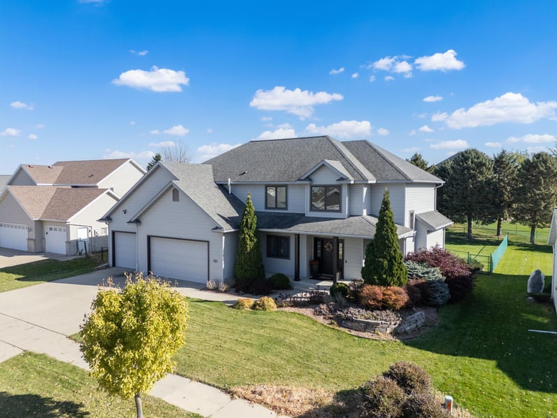 2980 Darcy Dr NE, Rochester, MN 55906