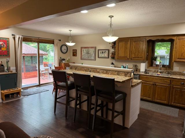 725 S Gilman Ave, Litchfield, MN 55355