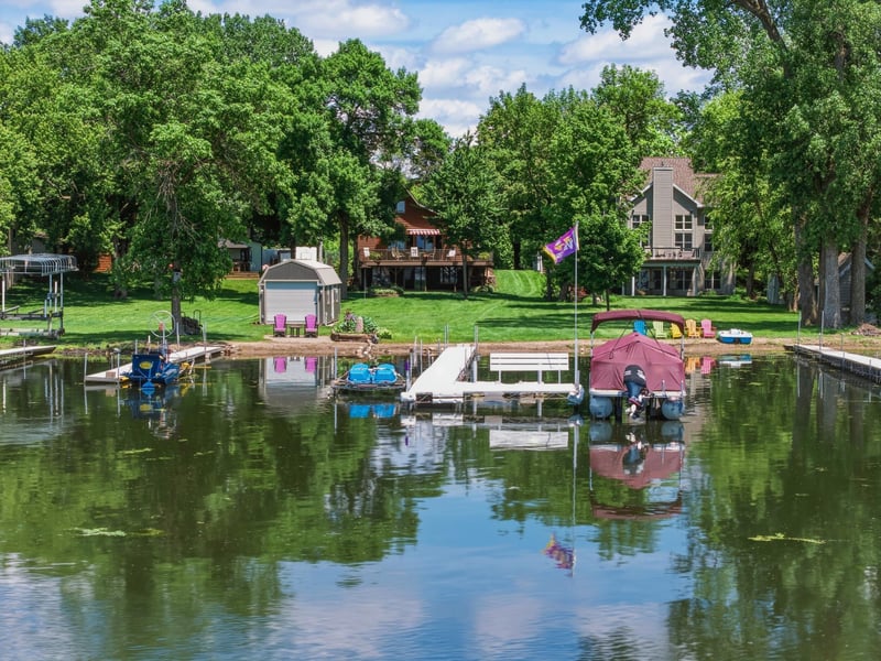 16740 Elmore Trl, Faribault, MN 55021