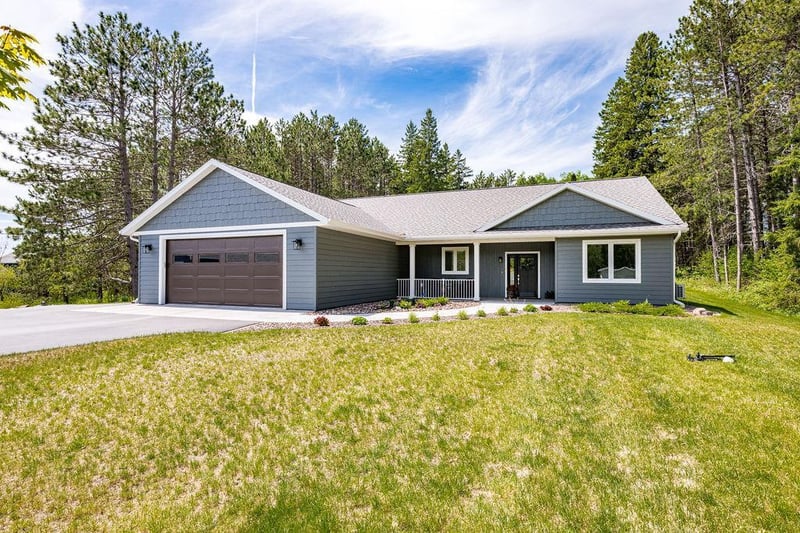 4005 Getchell Rd, Hermantown, MN 55811