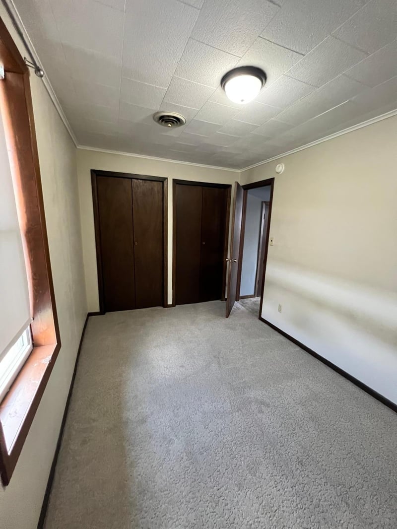 617 W 3rd St, Madison, MN 56256