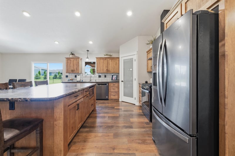 4024 Rosewood Ln SE, Alexandria, MN 56308