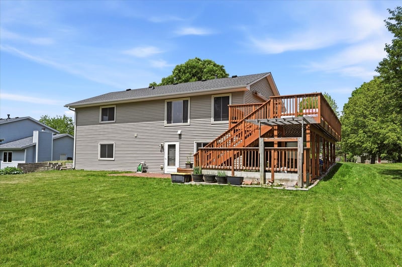 4516 Whitetail Way, Eagan, MN 55123