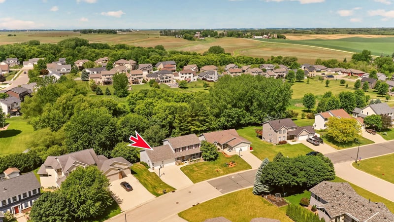 917 5th Ave NW, Byron, MN 55920