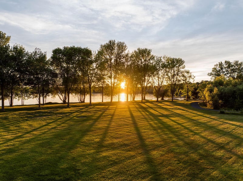 1365 Bracketts Point Rd, Wayzata, MN 55391
