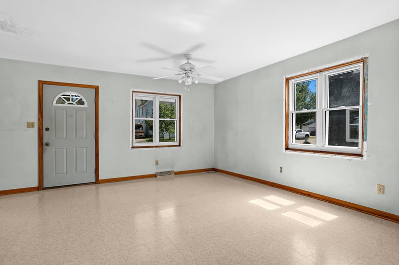 417 N Washington St, Lake City, MN 55041