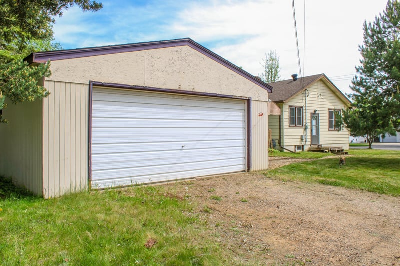 423 38th St E, Hibbing, MN 55746