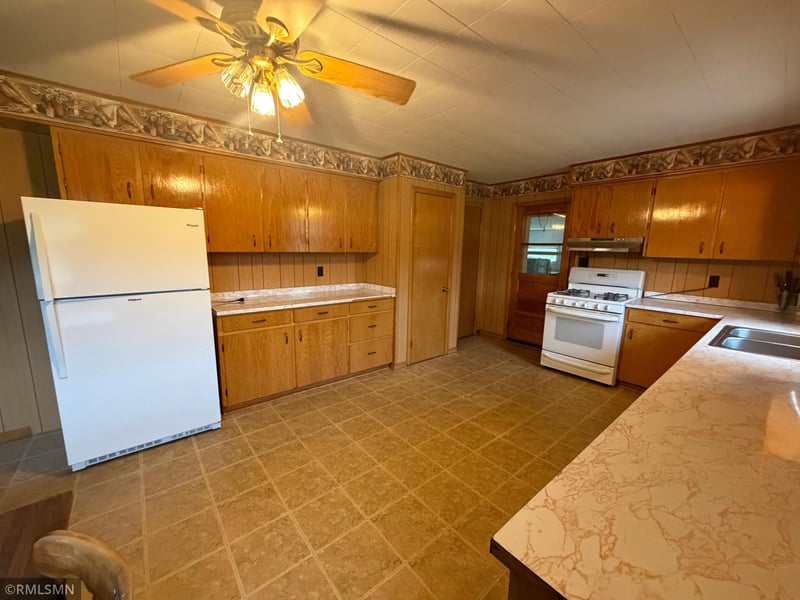 4206 E County Road T, Danbury, WI 54830
