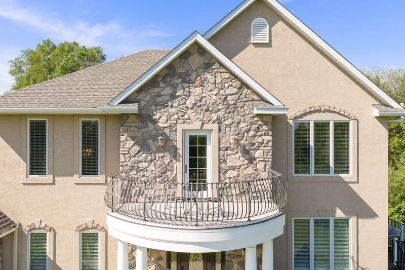 21390 France Blvd, Lakeville, MN 55044