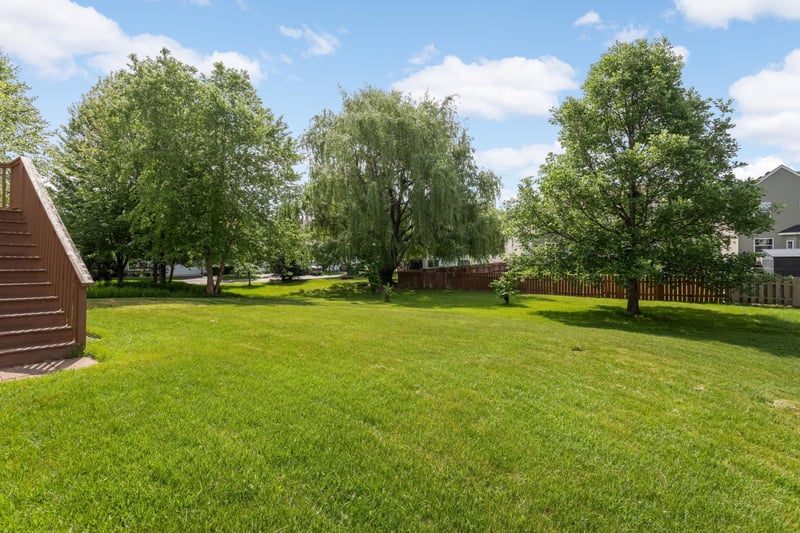 12005 86th Ave N, Maple Grove, MN 55369