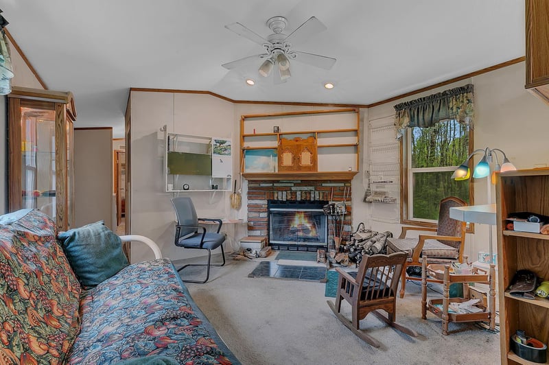 38265 Wildlife Rd, Hinckley, MN 55037