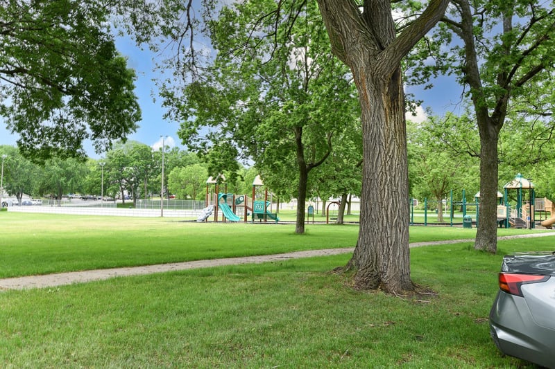 626 11th St S, Saint Cloud, MN 56301