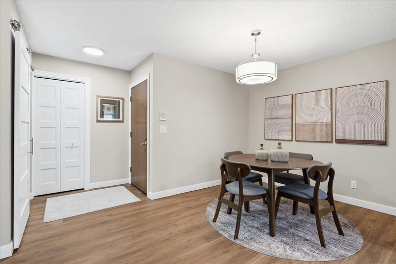 6869 Langford Dr, Edina, MN 55436