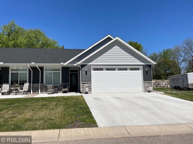 406 Kottke Ct SE, Hutchinson, MN 55350