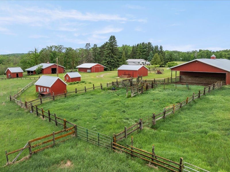 4600 32nd Ave SW, Pequot Lakes, MN 56472