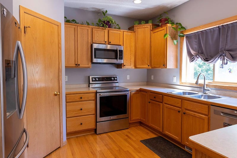 863 Florida St SW, Lonsdale, MN 55046