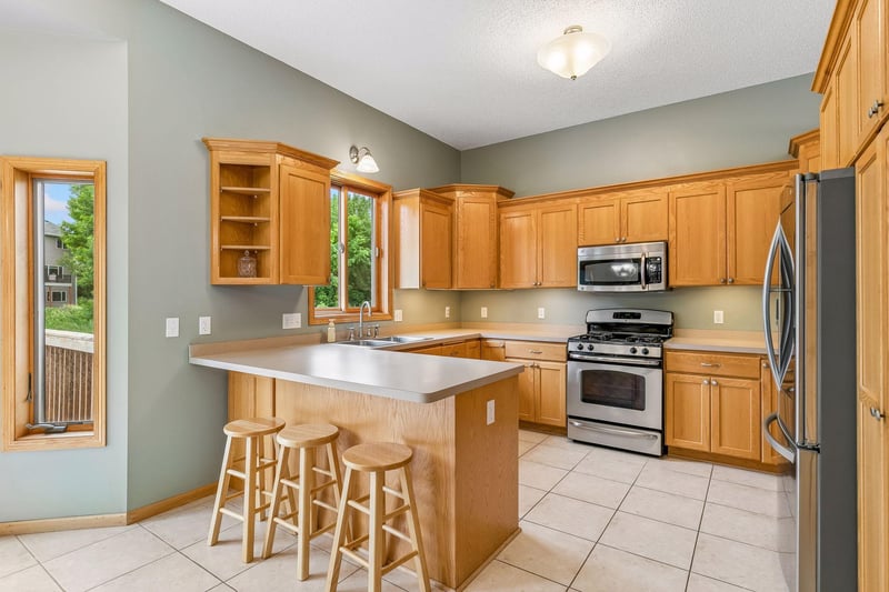 1405 Landsdown Rd, Buffalo, MN 55313
