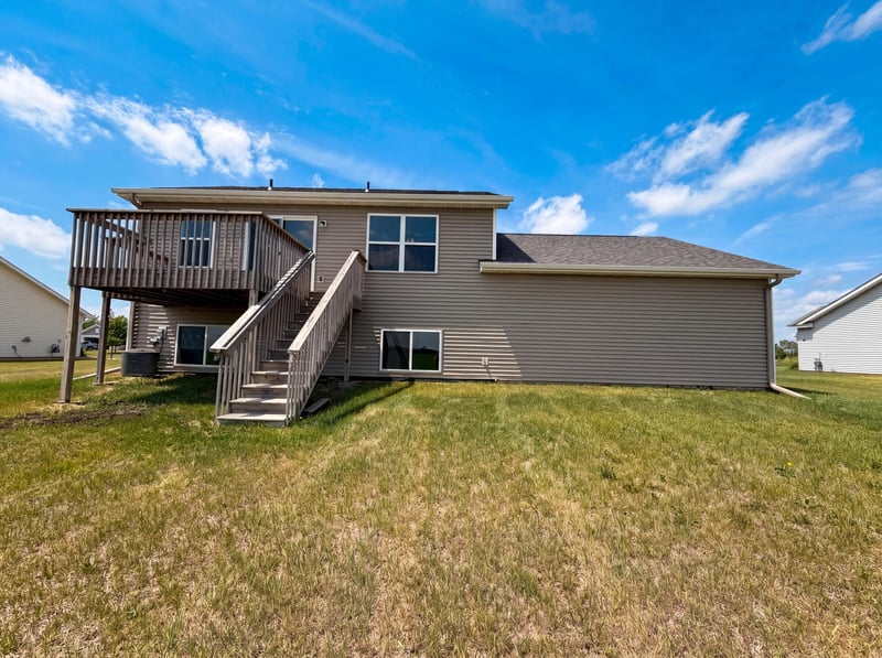 19149 Engle Wood Dr, Big Lake, MN 55309