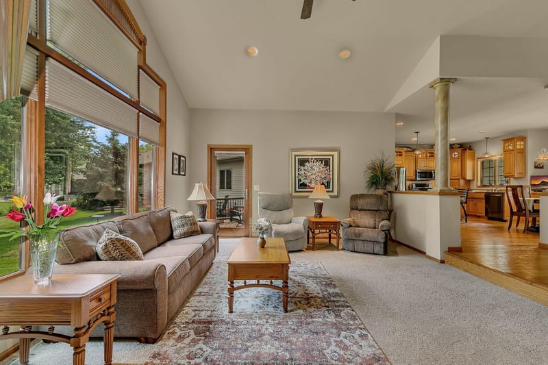 2012 Temminck Rd, Saint Cloud, MN 56301